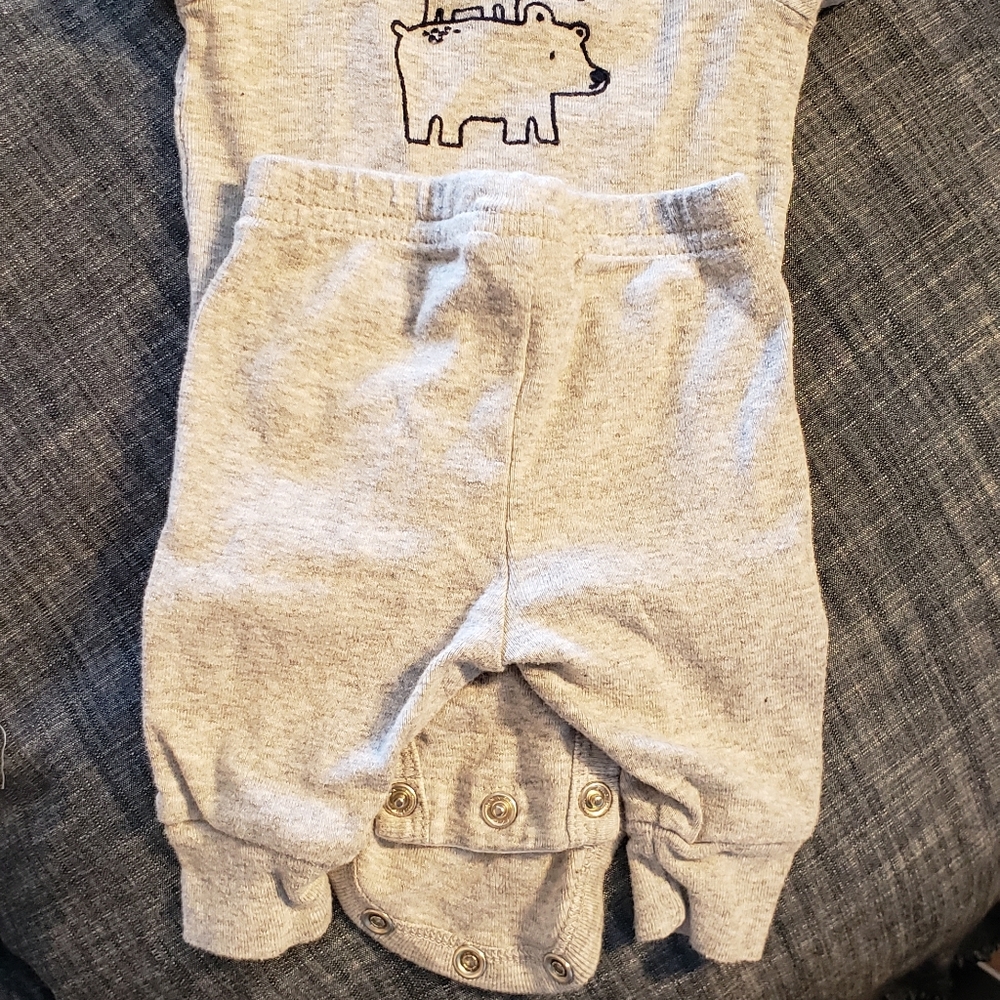 Carters matching set - Picture 2 of 2